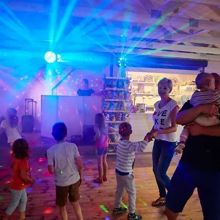 Osrodek Wypoczynkowy Familifan *