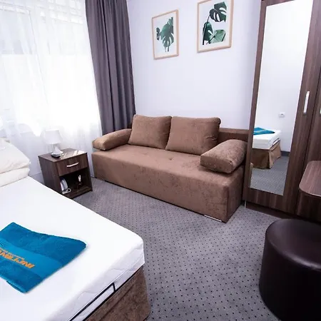 Osrodek Wypoczynkowy Familifan دجيفنوفيك