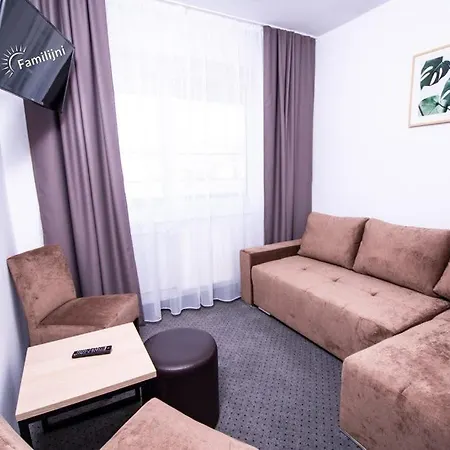 Osrodek Wypoczynkowy Familifan دجيفنوفيك