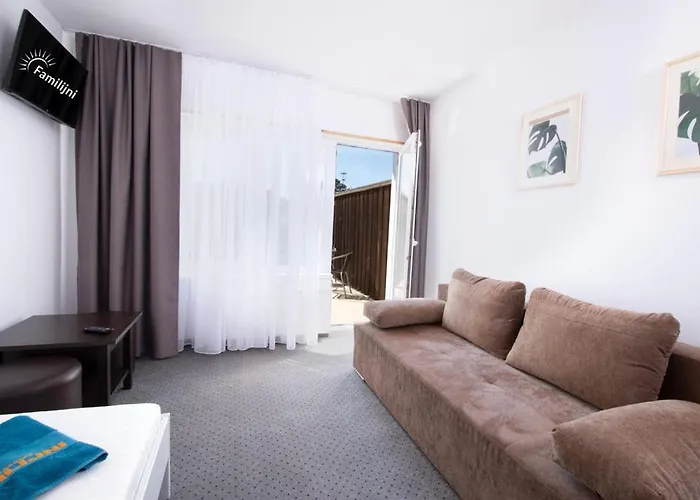 Osrodek Wypoczynkowy Familifan * Dziwnówek